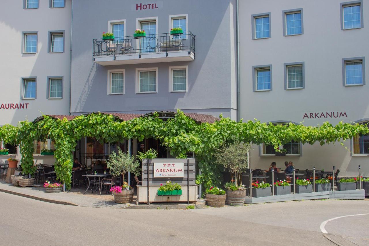 Hotel Arkanum Salgesch Buitenkant foto