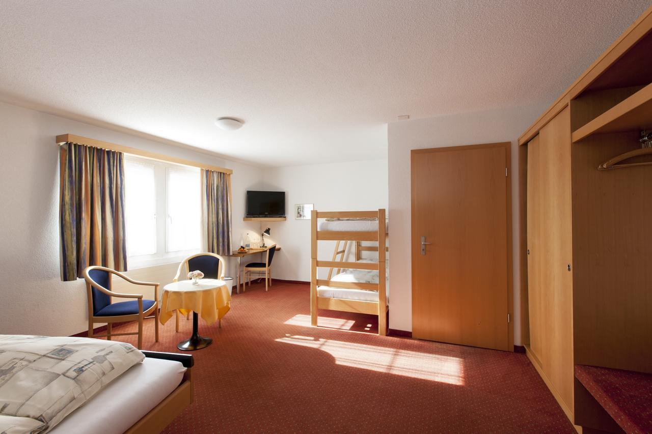 Hotel Arkanum Salgesch Buitenkant foto